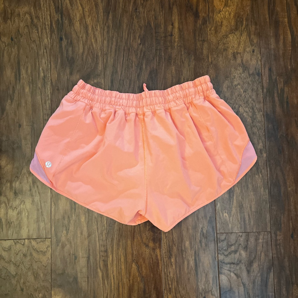 Lululemon coral size 10 shorts